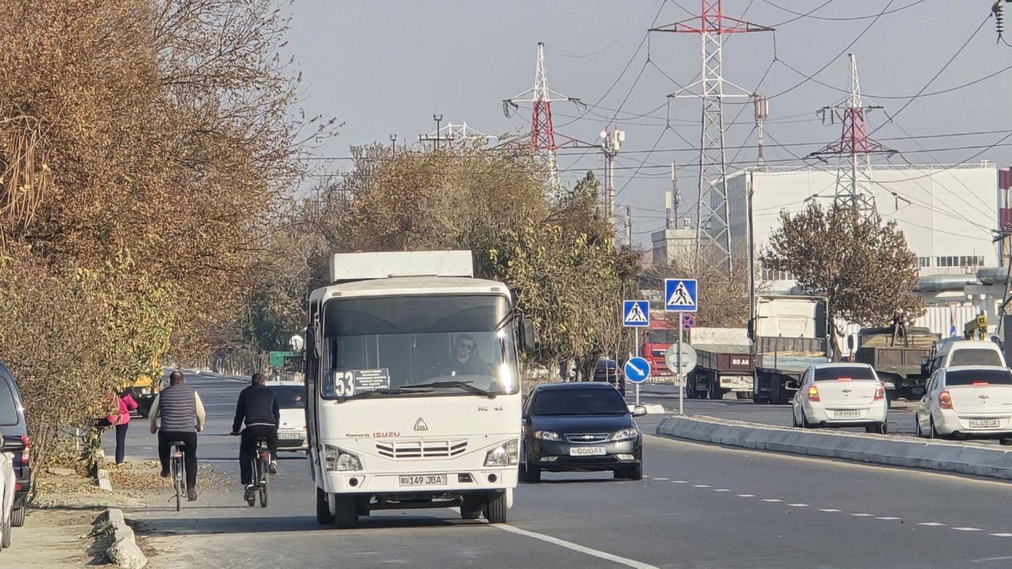 «Все ездят по понятиям». Дорожное движение в Узбекистане глазами автоинструктора