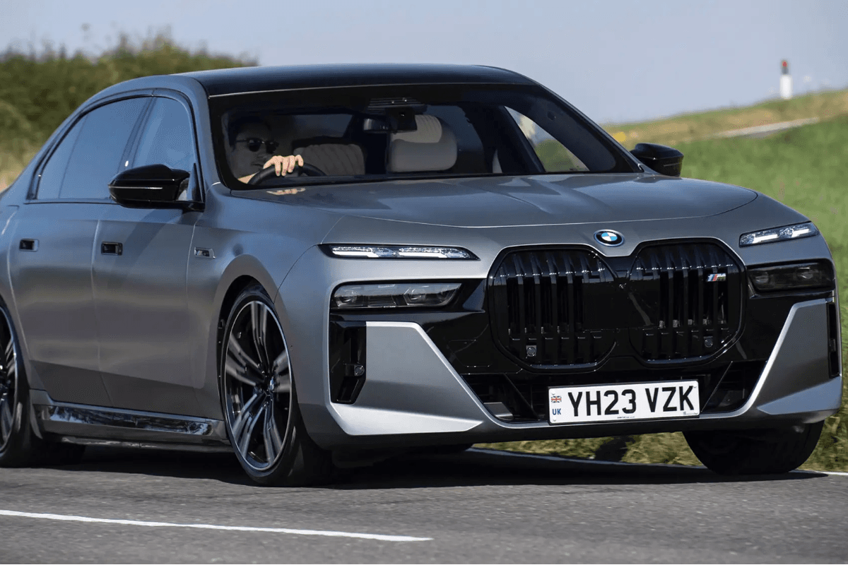 Гибрид BMW 7-series