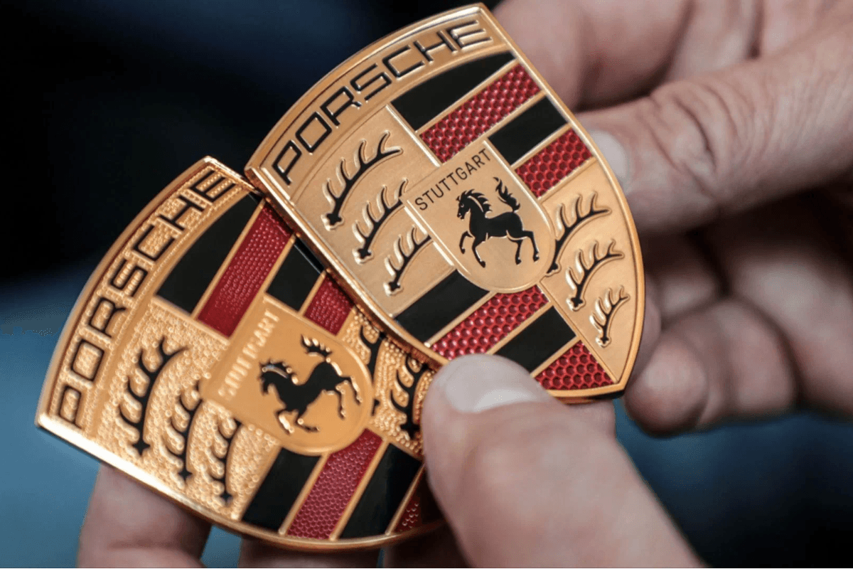 Эмблема Porsche