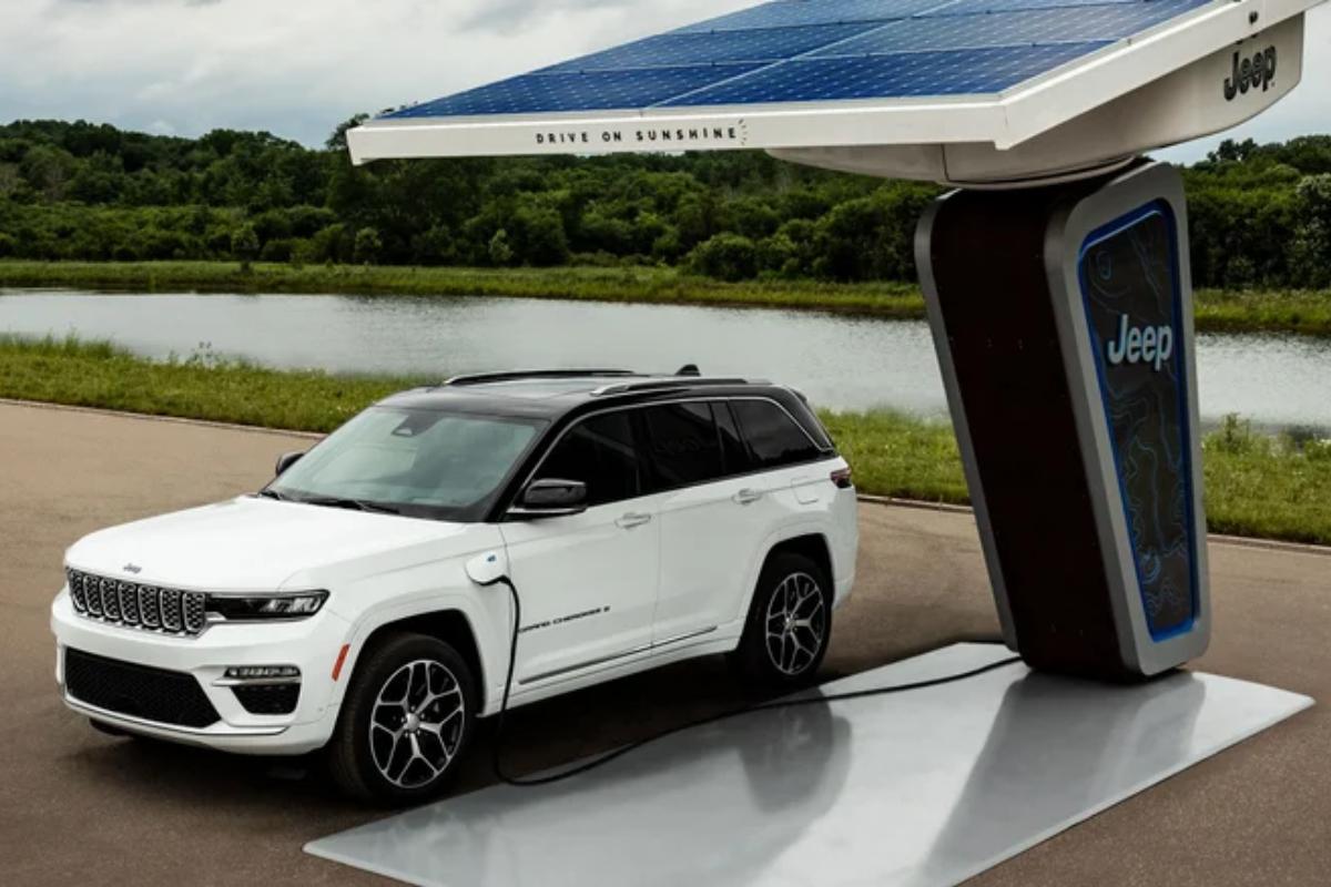 Гибридный Jeep Grand Cherokee 4xe