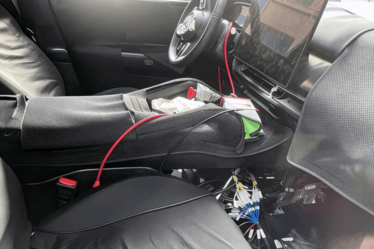 Центральная консоль Zeekr 8X – шпионские фото