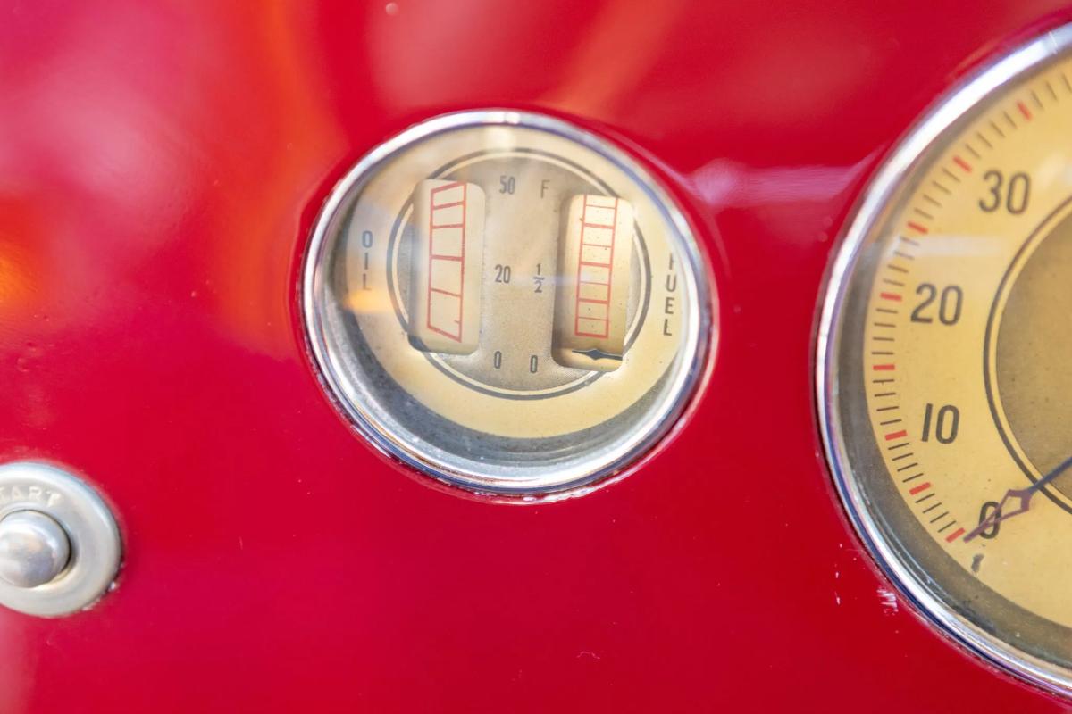 Приборная панель Ford Woodie Wagon 1936