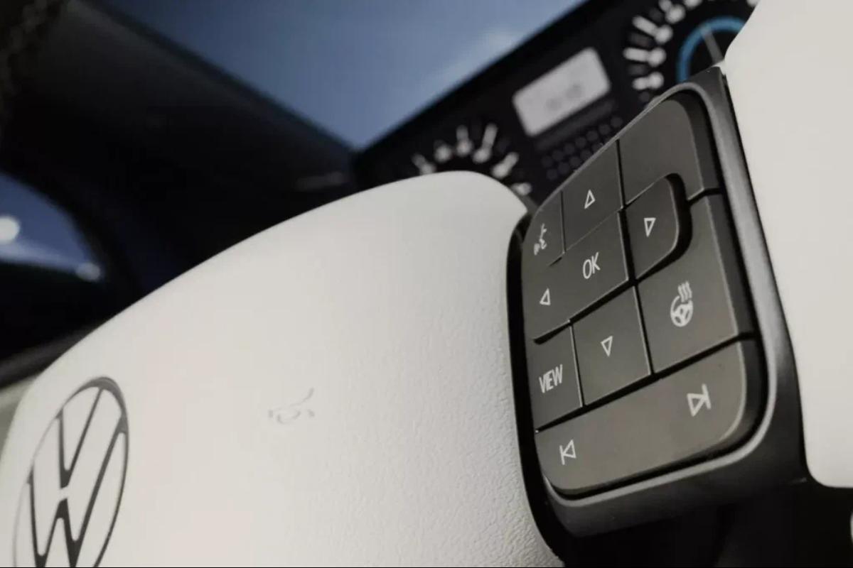 Интерьер обновленного VW ID.Polo