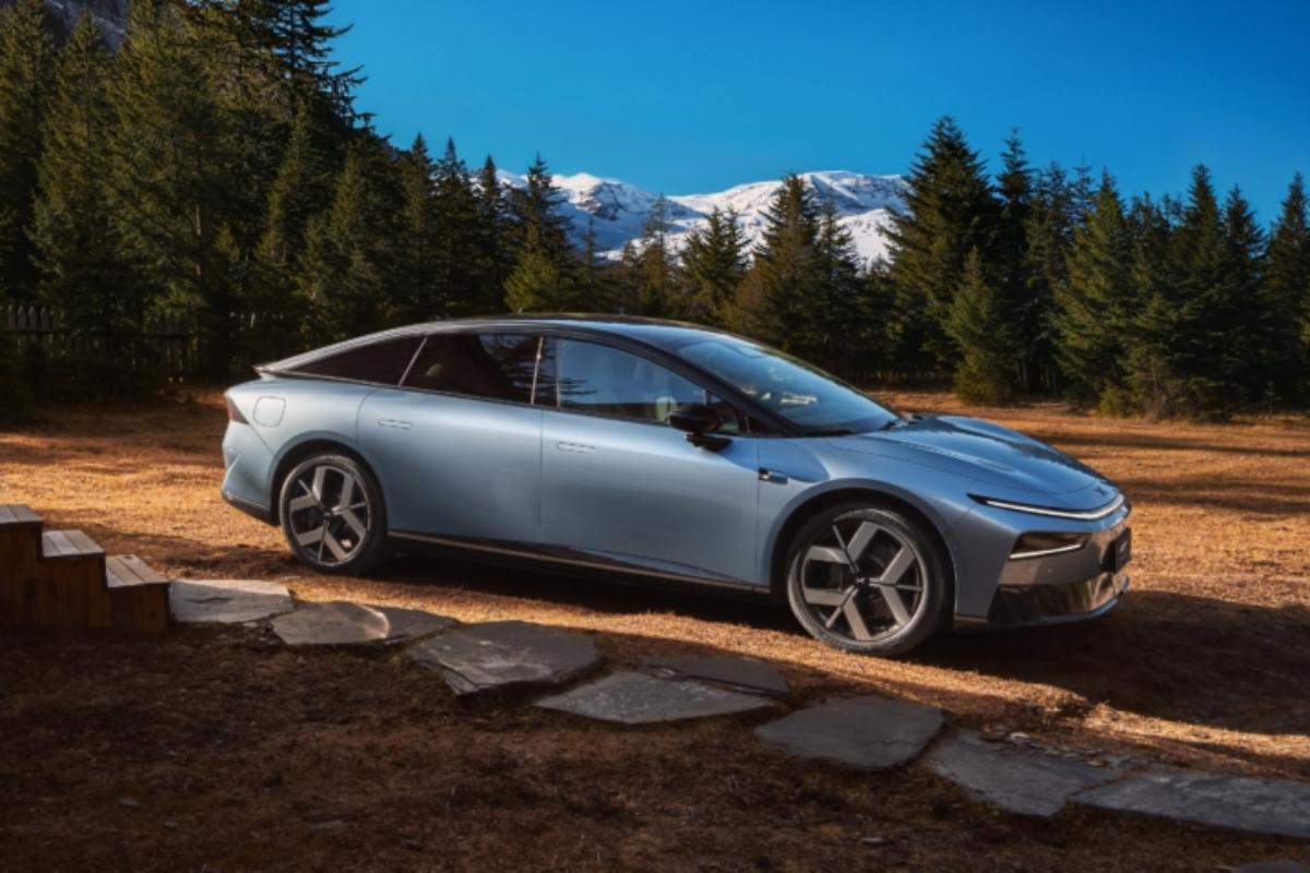 XPeng показал седан P7+ 2026 модельного года