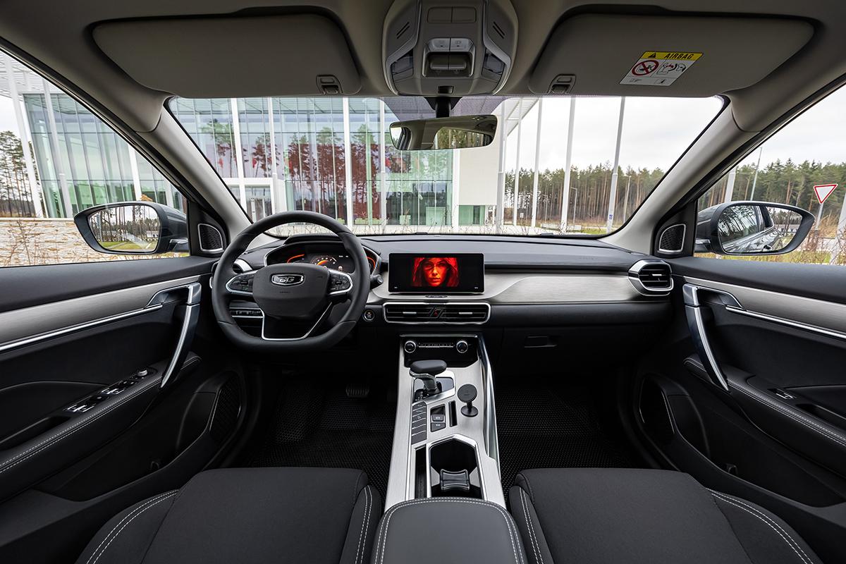 BELGEE X50 передняя панель и салон