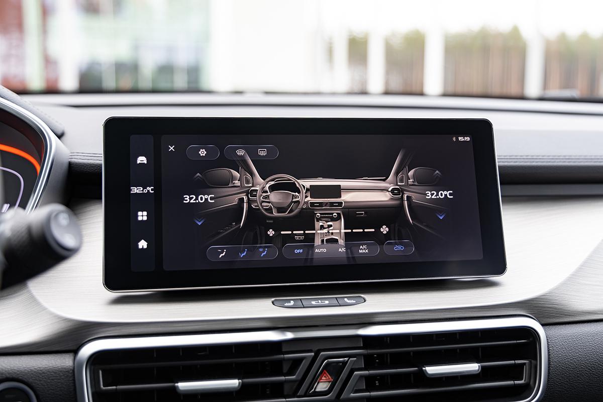 Экран BELGEE X50 и работа климатической системы