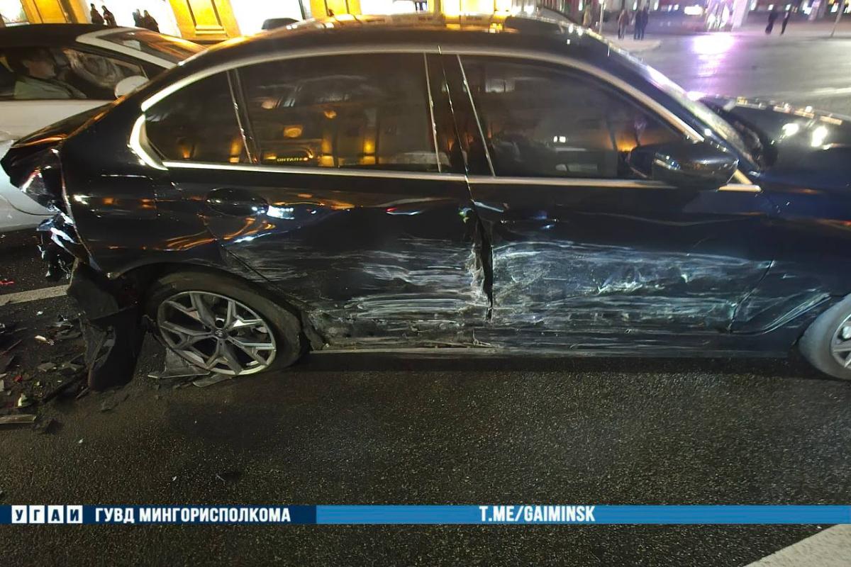 Авто из ДТП на пр-те Независимости
