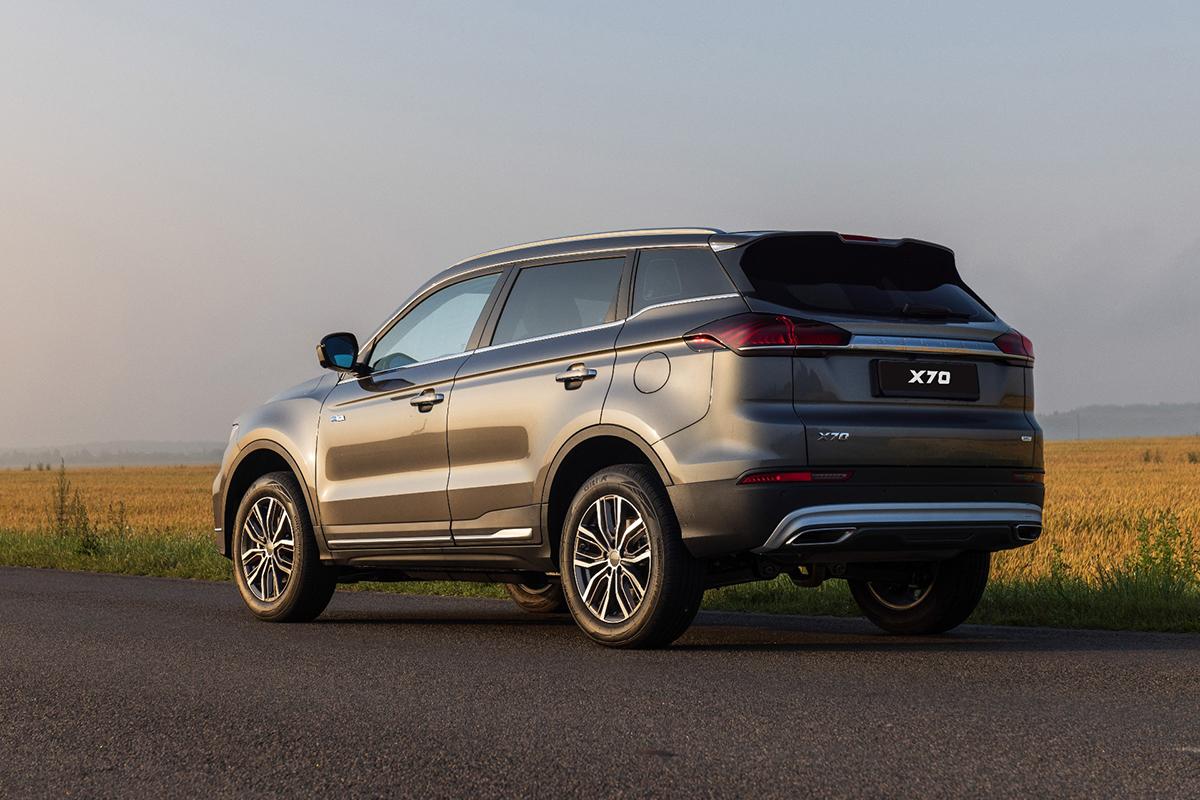 BELGEE X70: дизайн и вид сзади