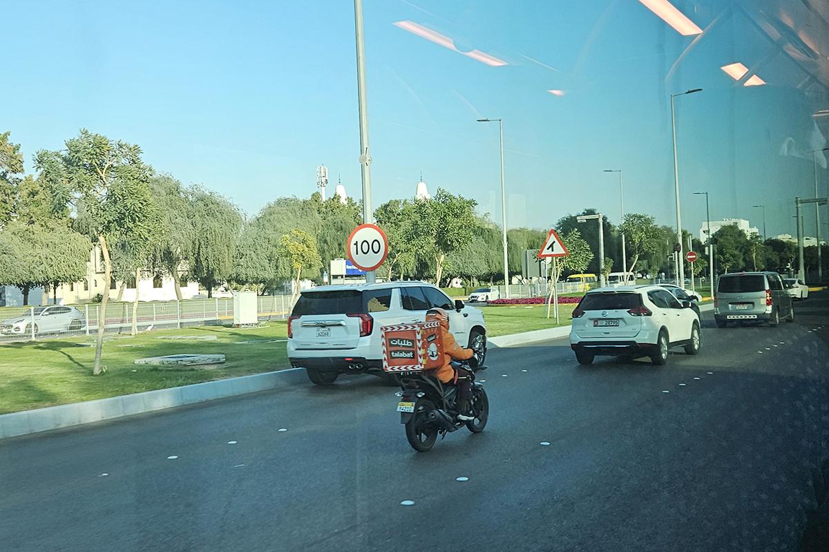 Ограничение скорости в городе Абу-Даби
