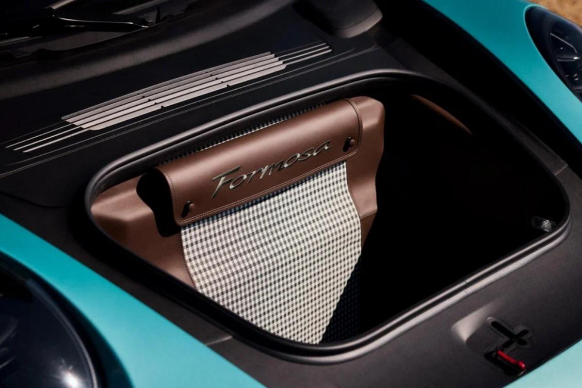 Porsche 911 Formosa люк крыши