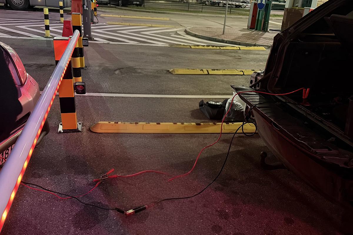 Прикурка BMW