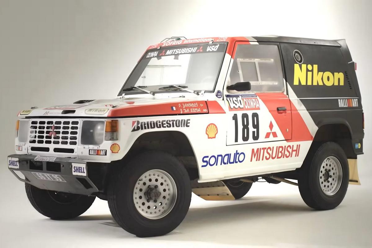 Mitsubishi Pajero Dakar