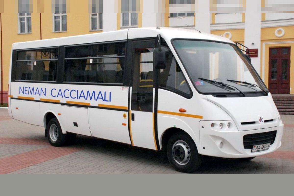 Автобус Neman-Cacciamali («Неман-42012»)