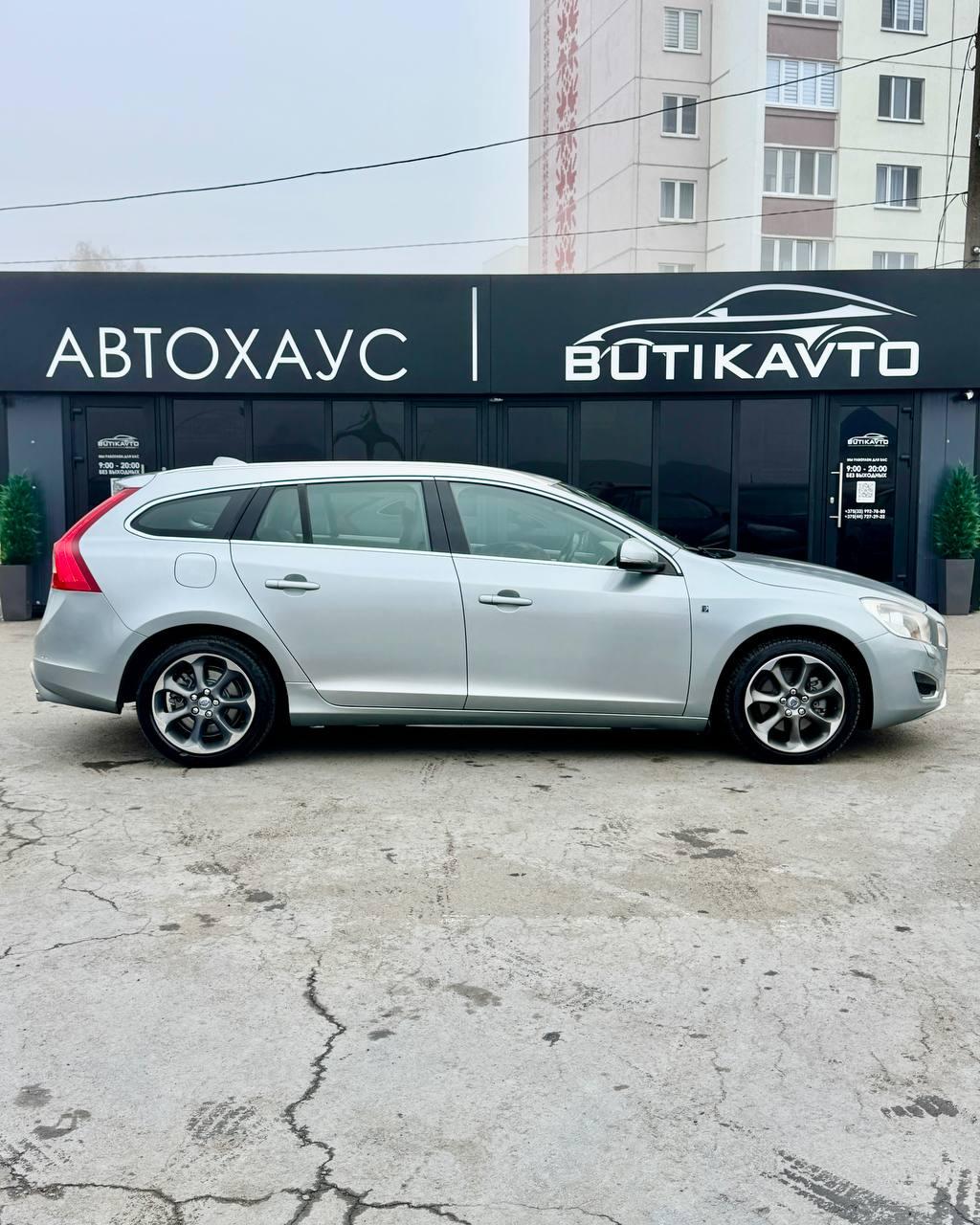 Volvo V60 I , 2012 г., механика, дизель - фото 8