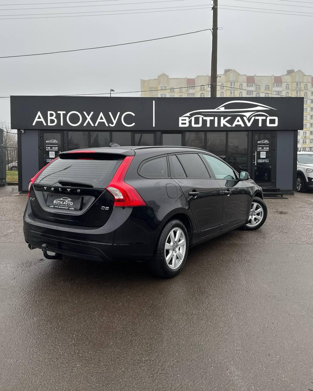 Volvo V60 I · Рестайлинг , 2013 г., механика, дизель - фото 6