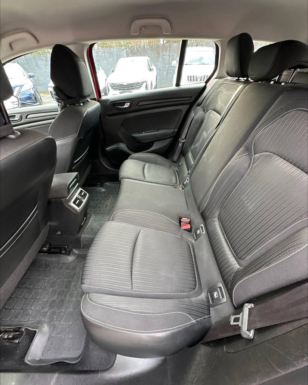 Renault Megane IV , 2019 г., механика, дизель - фото 9