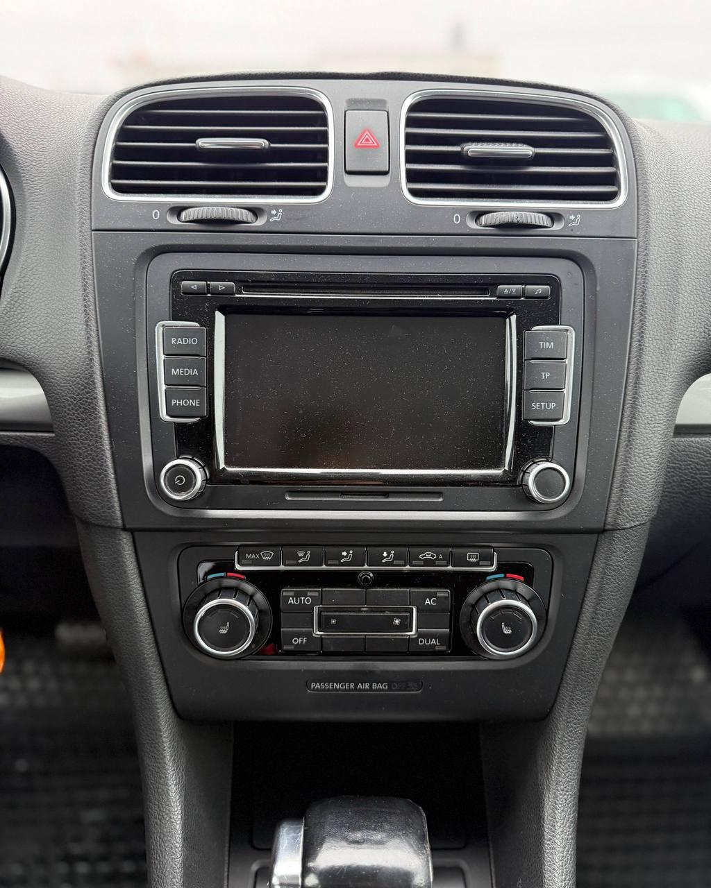 Volkswagen Golf VI , 2009 г., робот, бензин - фото 12