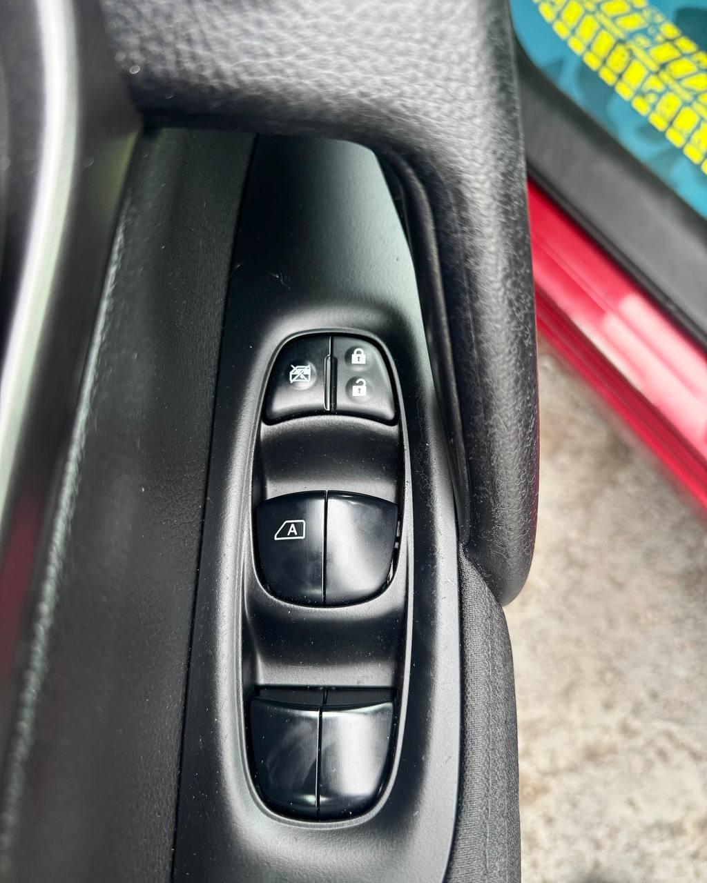 Nissan Qashqai II , 2014 г., механика, бензин - фото 17