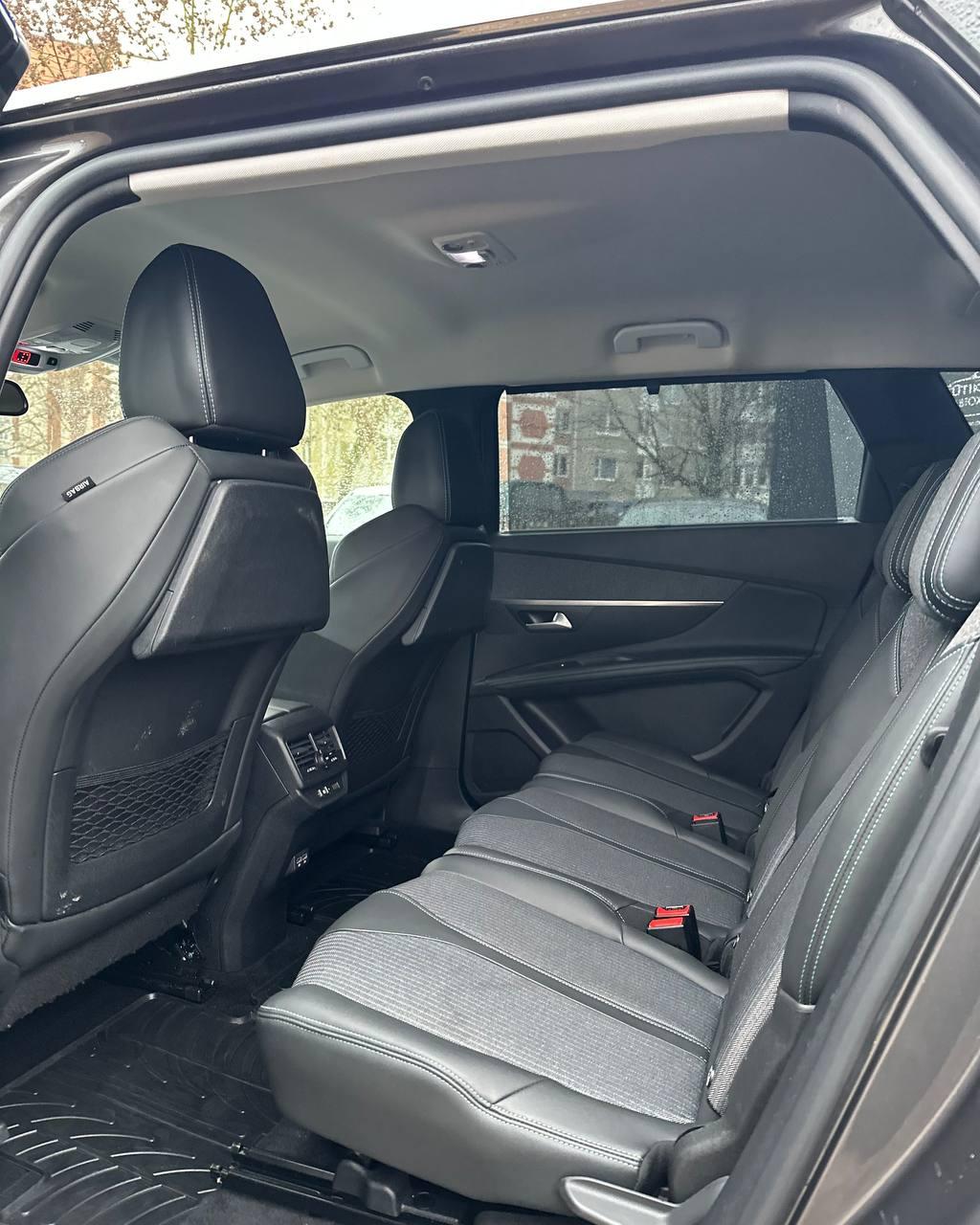 Peugeot 5008 II · Рестайлинг , 2020 г., механика, бензин - фото 8