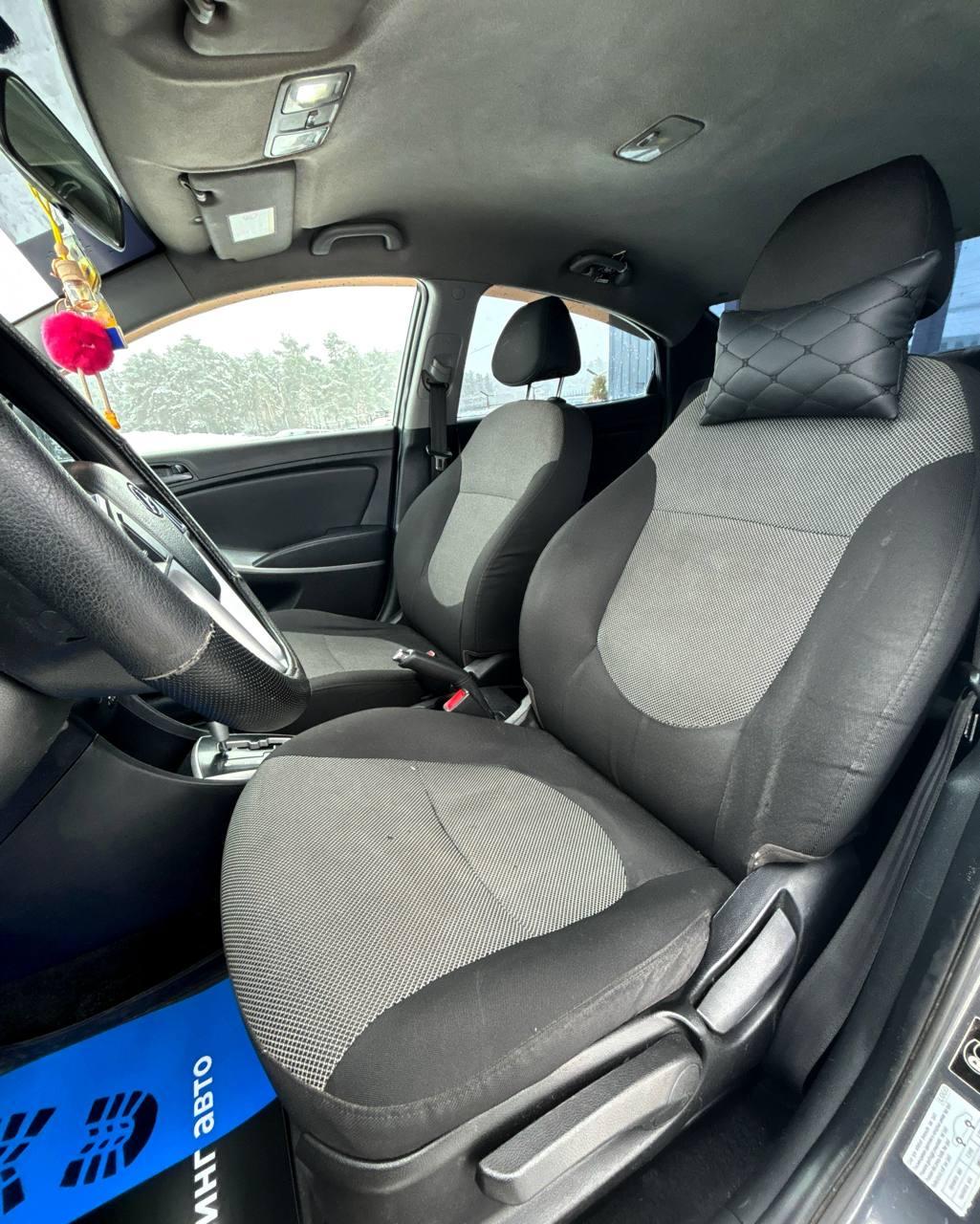 Hyundai Solaris I , 2011 г., автомат, бензин - фото 10