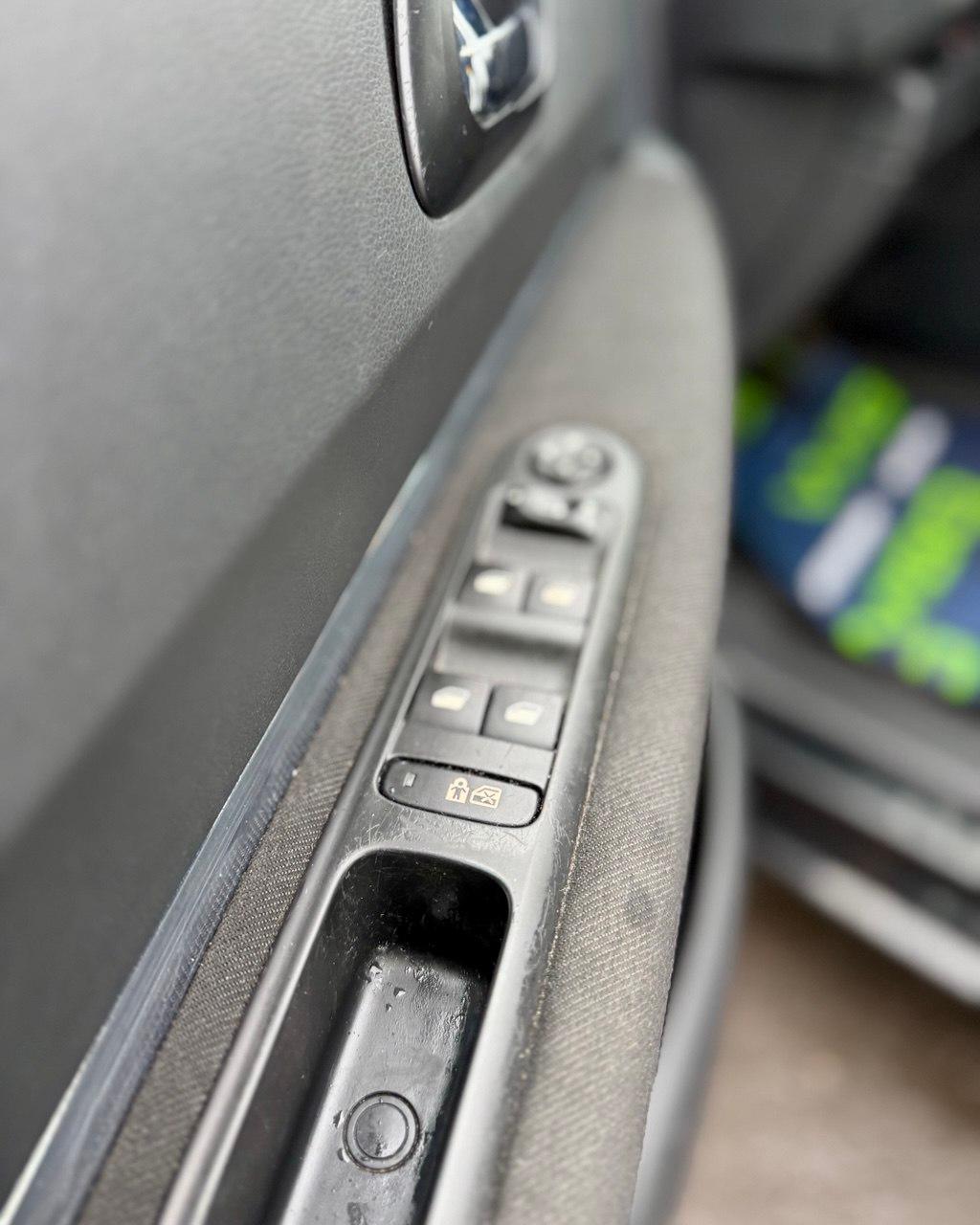 Peugeot 5008 I , 2011 г., механика, дизель - фото 20