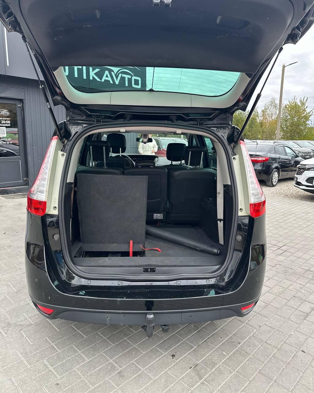 Renault Scenic III · 2-й рестайлинг , 2015 г., механика, дизель - фото 15