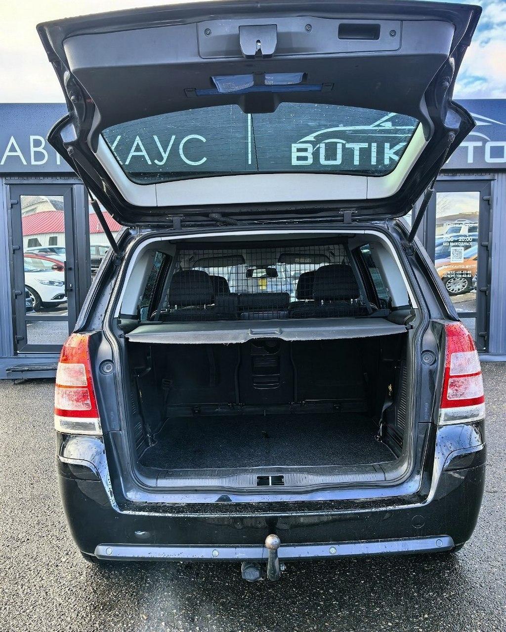 Opel Zafira B · Рестайлинг , 2014 г., механика, дизель - фото 12