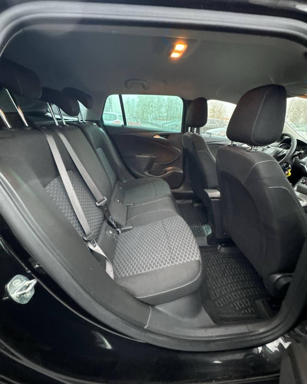 Opel Astra K , 2016 г., механика, дизель  - фото 12