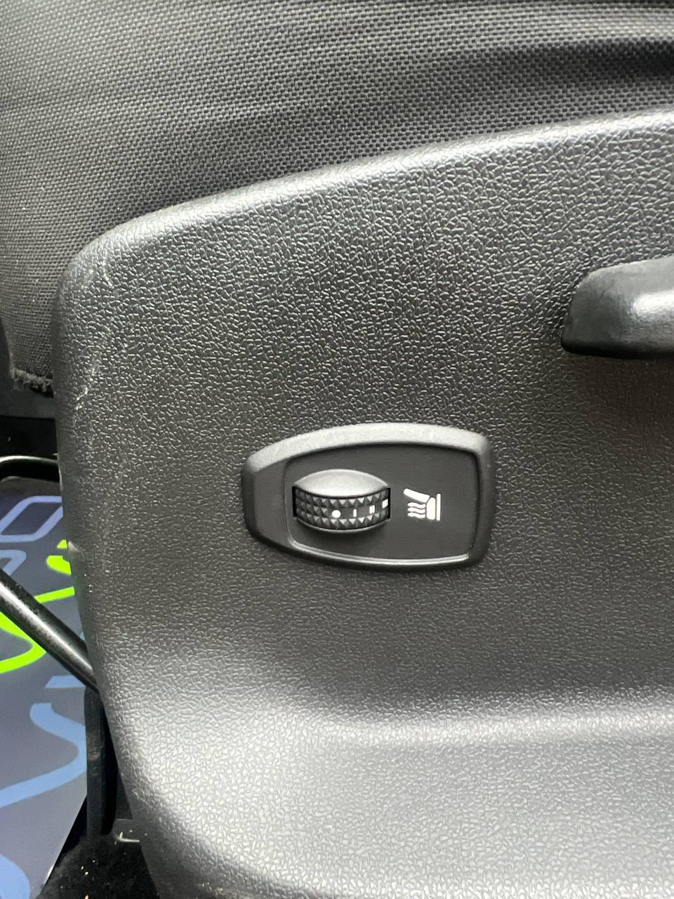 Renault Scenic III · 2-й рестайлинг , 2012 г., механика, дизель - фото 11