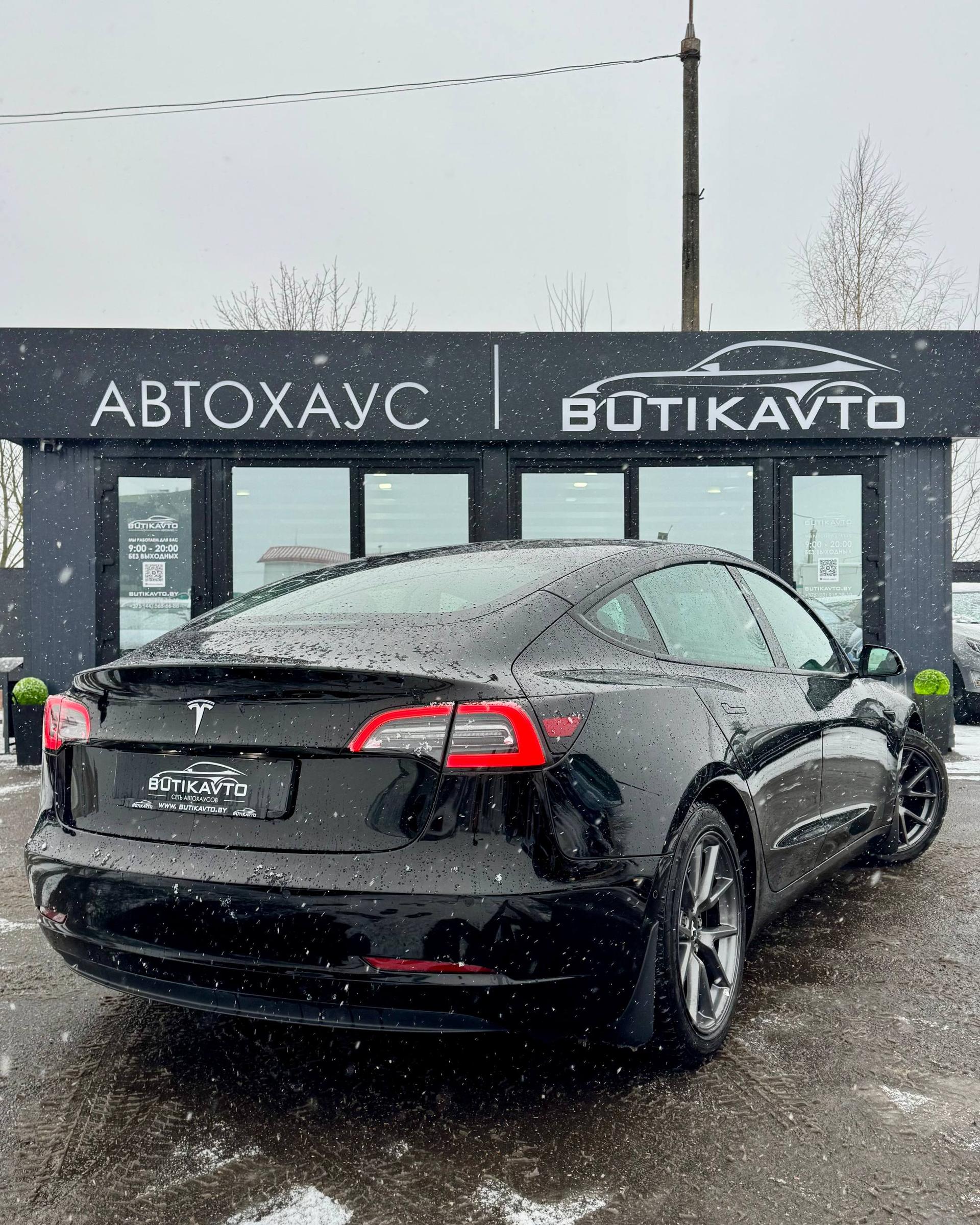 Tesla Model 3 I · Рестайлинг , 2021 г., автомат, электро - фото 7