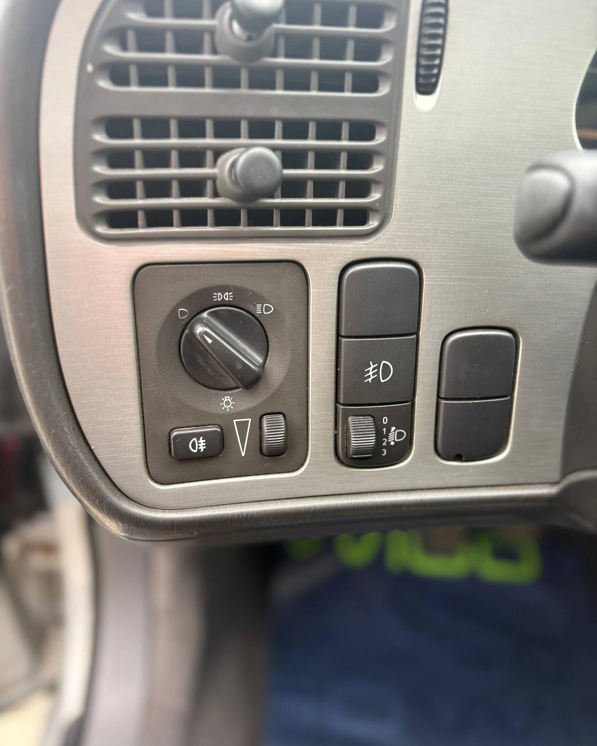 Saab 9-5 I , 2001 г., механика, дизель - фото 19