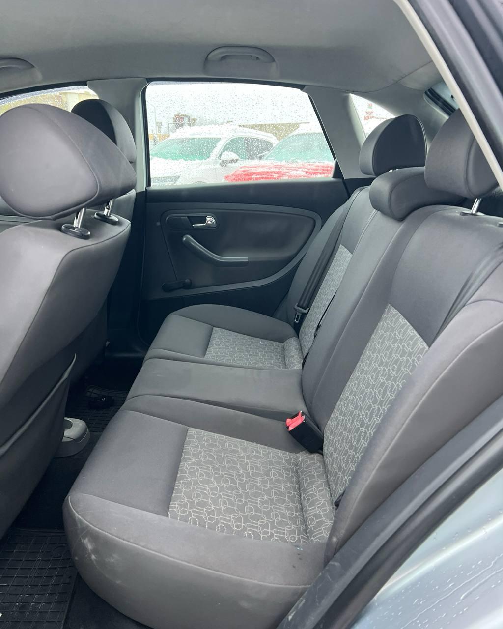 SEAT Ibiza III · Рестайлинг , 2006 г., механика, бензин - фото 15