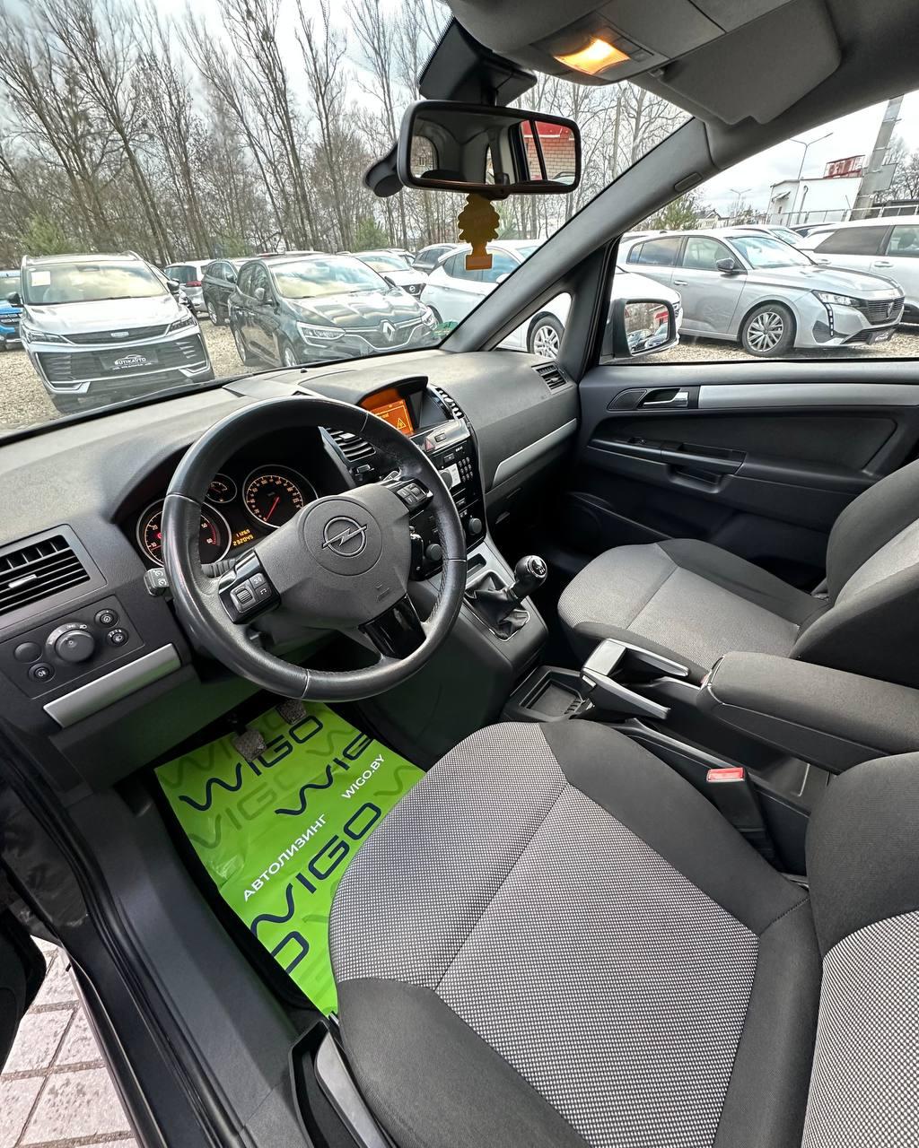 Opel Zafira B · Рестайлинг , 2012 г., механика, дизель - фото 7