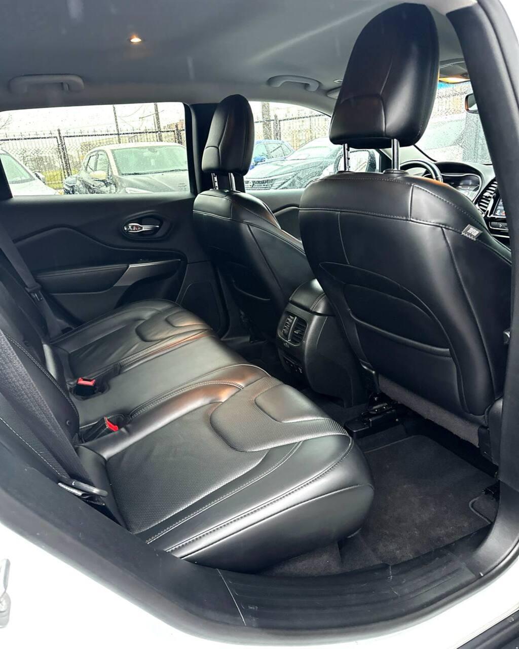 Jeep Cherokee KL · Рестайлинг , 2018 г., автомат, бензин - фото 13