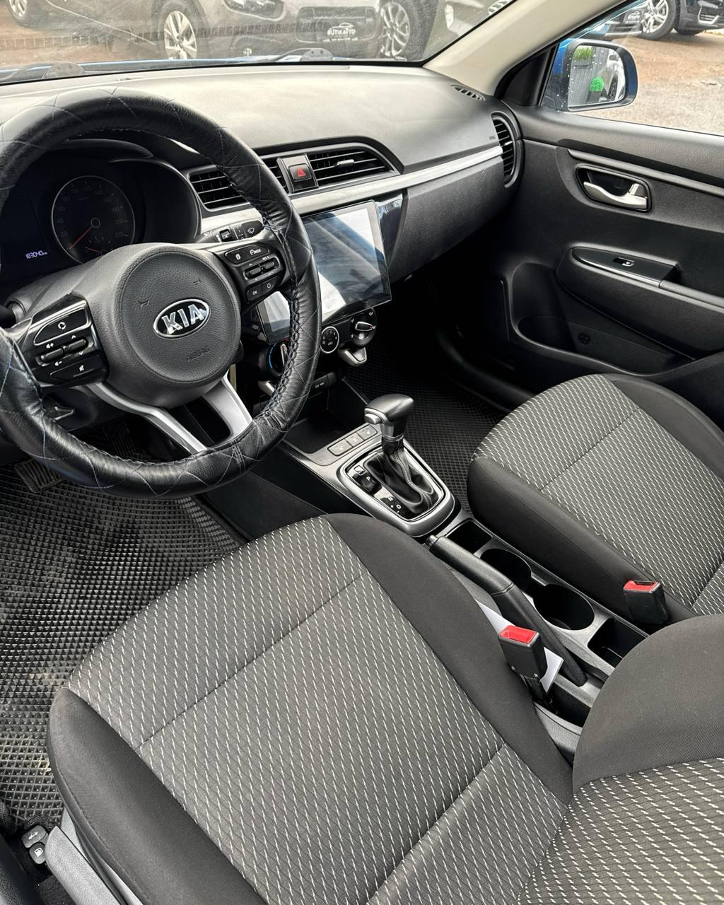 Kia Rio IV , 2017 г., автомат, бензин - фото 10