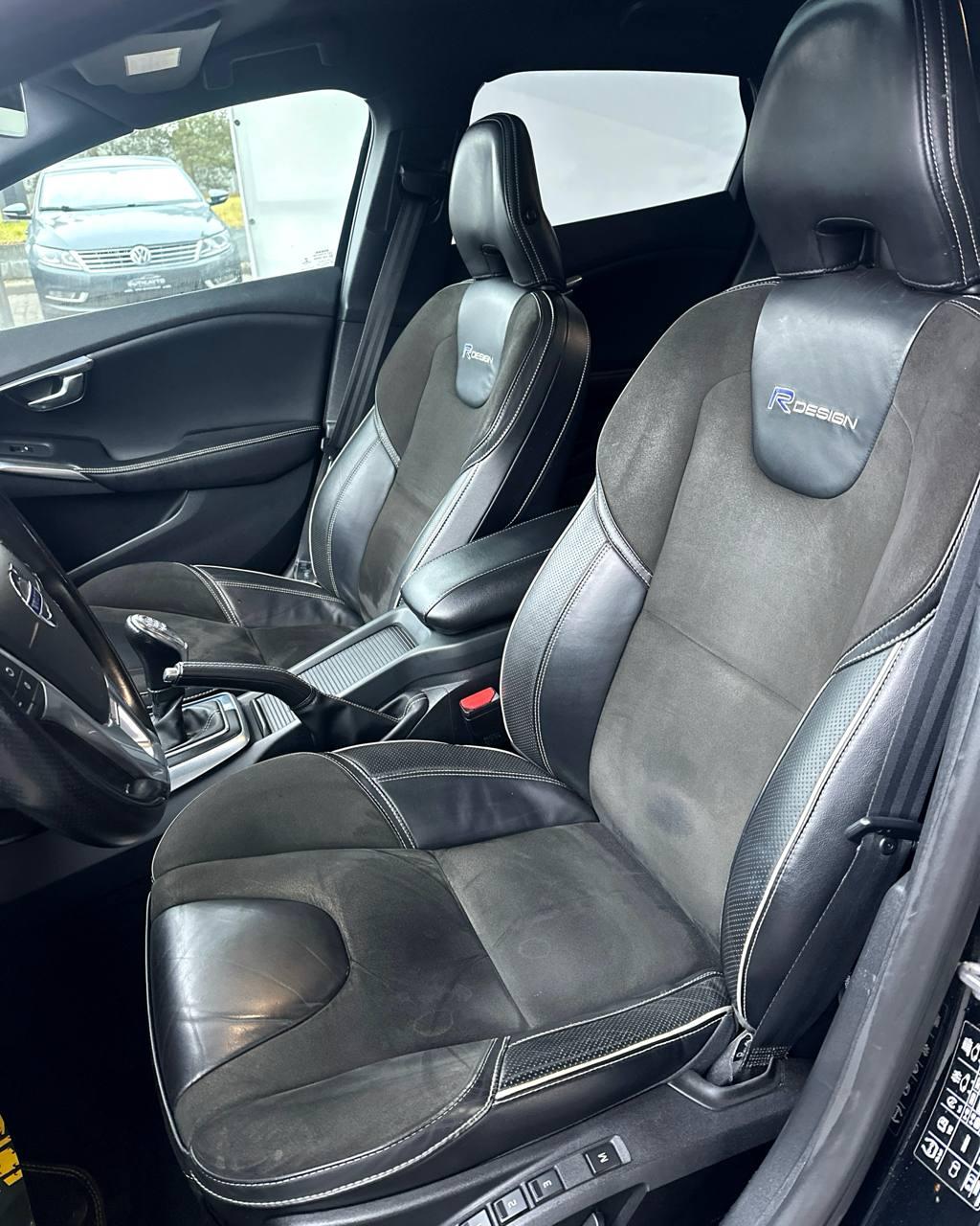 Volvo V40 II , 2013 г., механика, дизель - фото 14