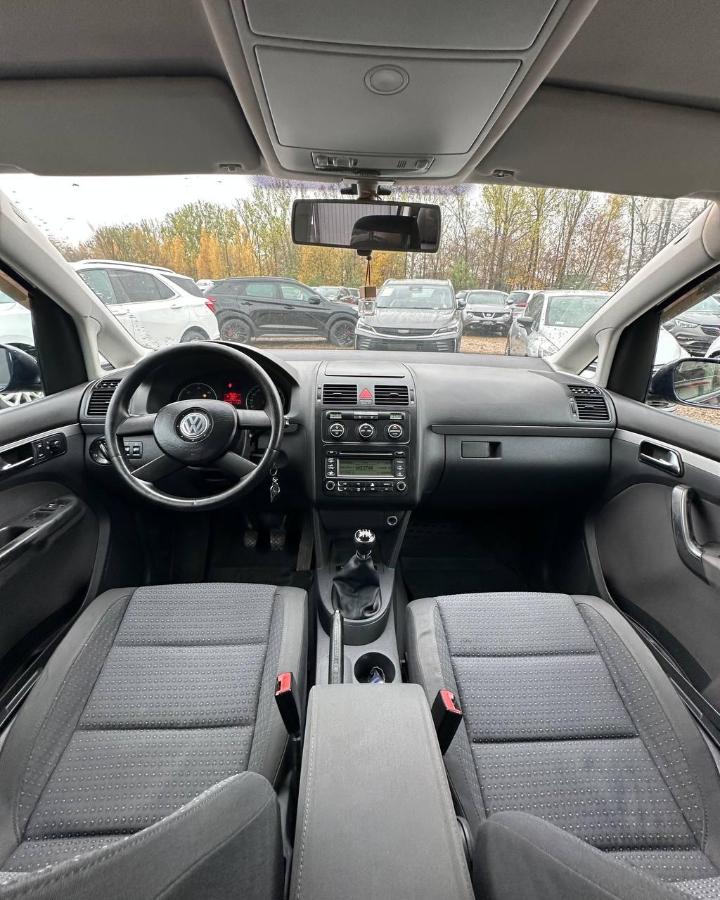 Volkswagen Touran I , 2005 г., механика, дизель  - фото 9