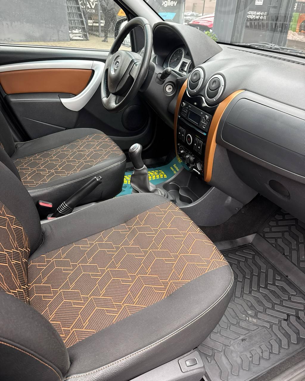 Lada (ВАЗ) Largus I , 2019 г., механика, бензин - фото 10