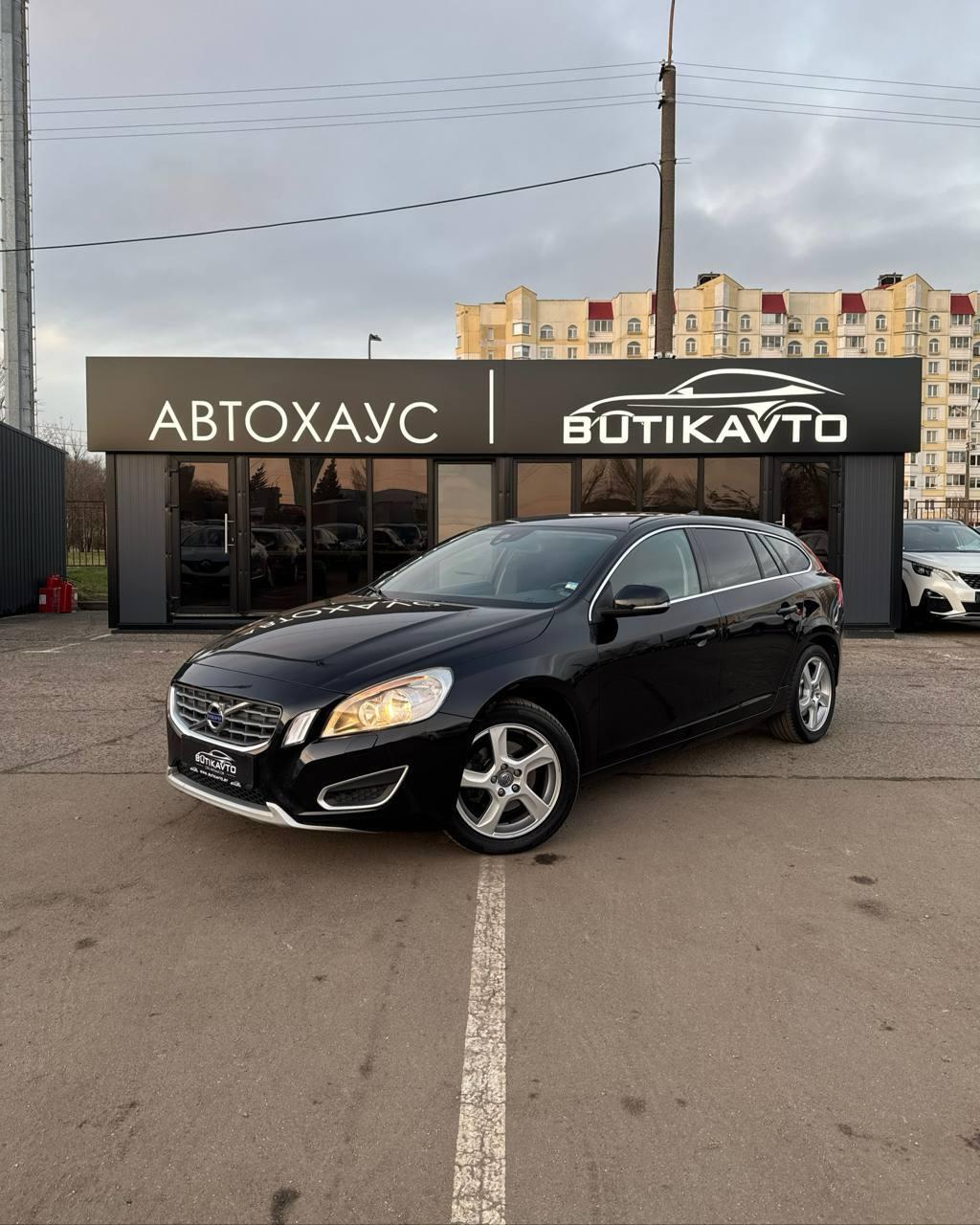 Volvo V60 I · Рестайлинг , 2011 г., механика, дизель - фото 3