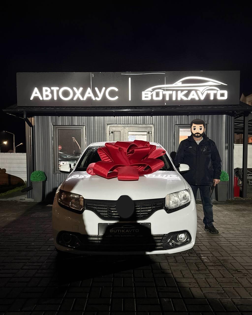 Renault Logan II , 2016 г., механика, бензин