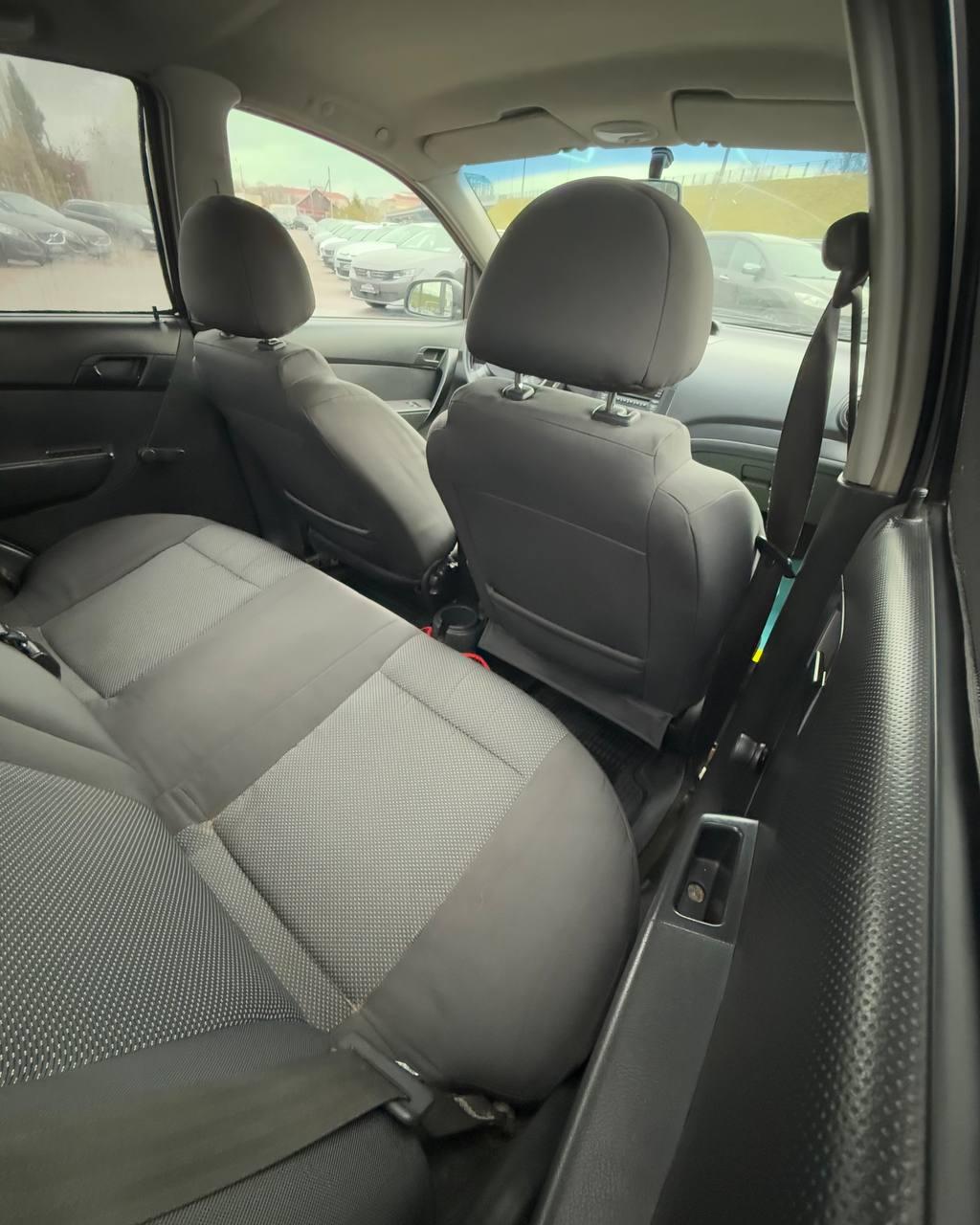 Chevrolet Aveo T250 · Рестайлинг , 2009 г., механика, бензин - фото 11