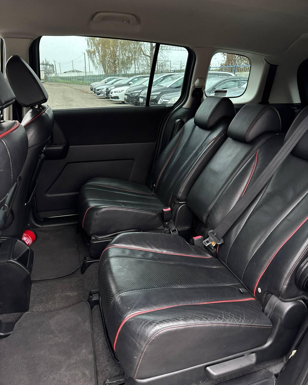 MAZDA 5, 2011 г., механика, дизель  - фото 10