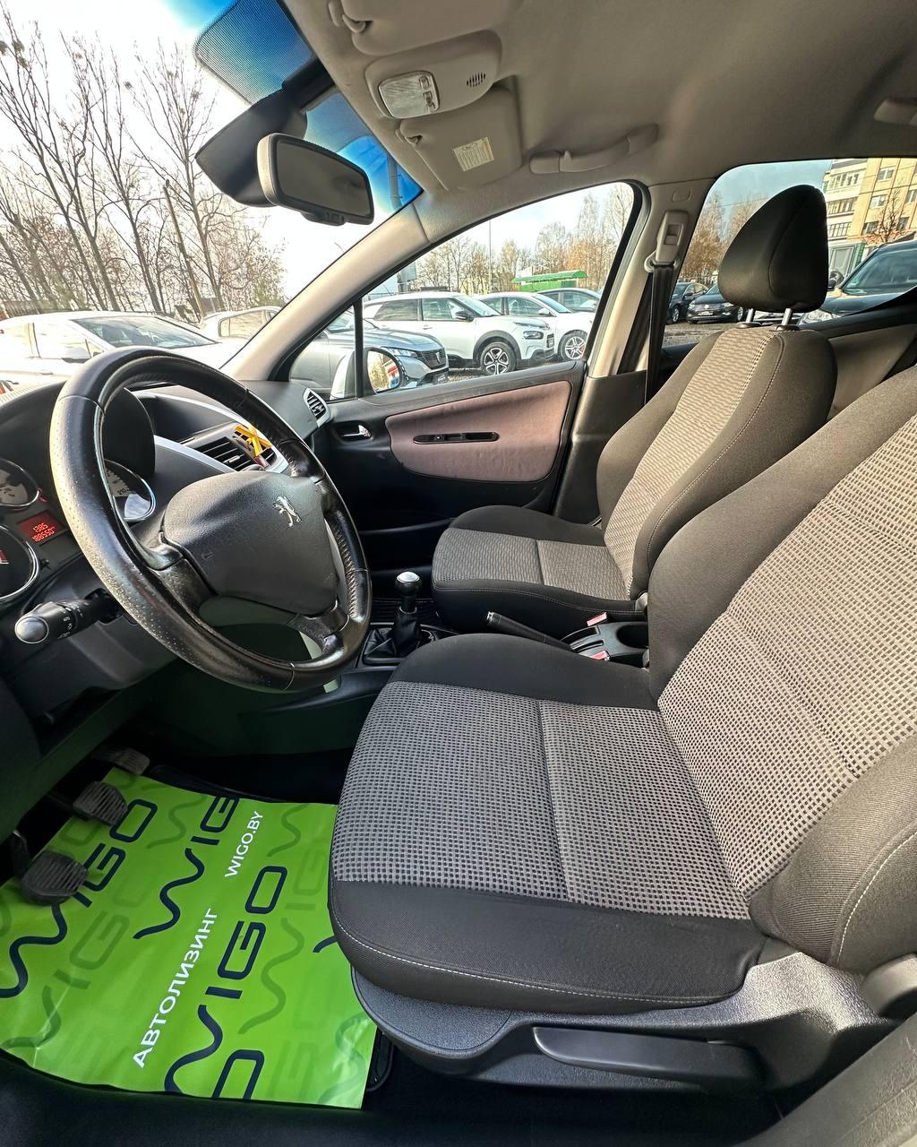 Peugeot 207 I · Рестайлинг , 2010 г., механика, бензин - фото 7