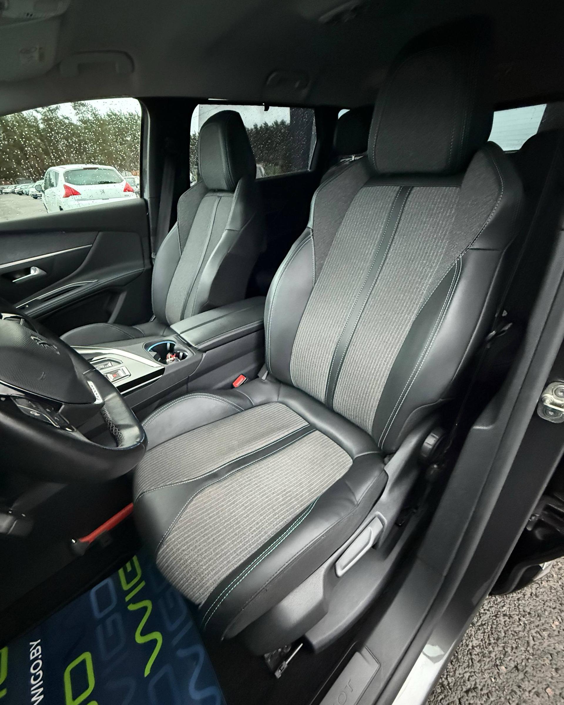 Peugeot 5008 II · Рестайлинг , 2021 г., автомат, бензин - фото 10