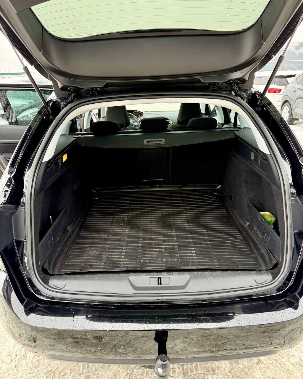 Peugeot 308 T9 , 2015 г., механика, дизель - фото 17