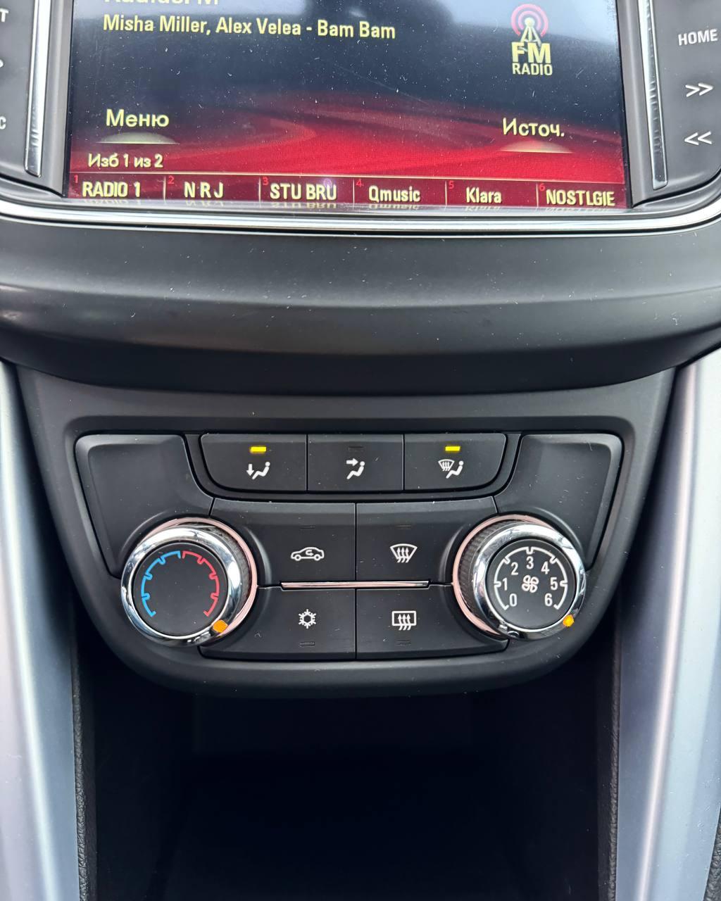 Opel Zafira C · Рестайлинг , 2017 г., механика, дизель - фото 19