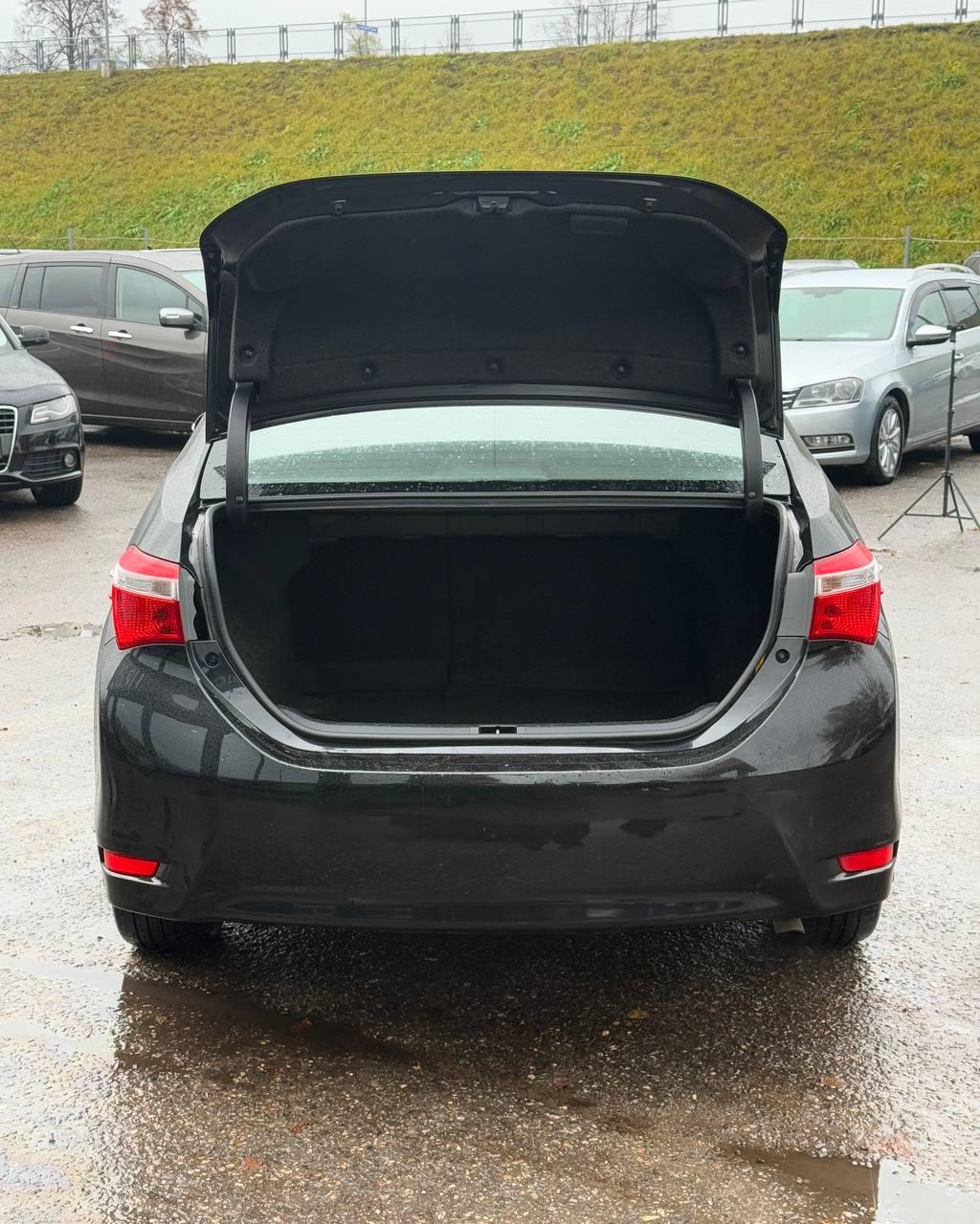 Toyota Corolla XI (E170) , 2014 г., вариатор, бензин  - фото 18