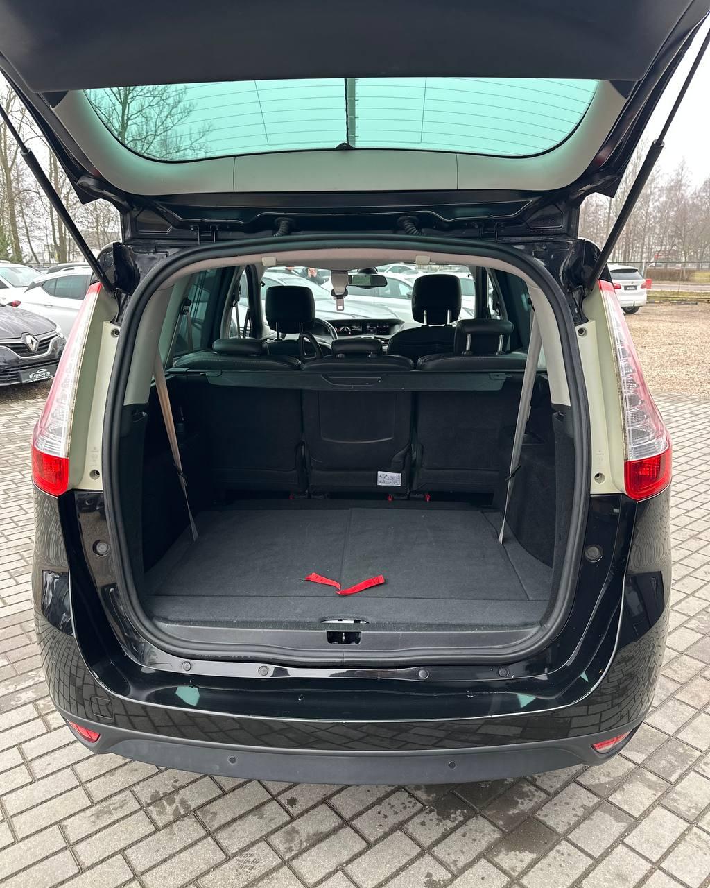 Renault Scenic III · 2-й рестайлинг , 2015 г., механика, дизель - фото 12