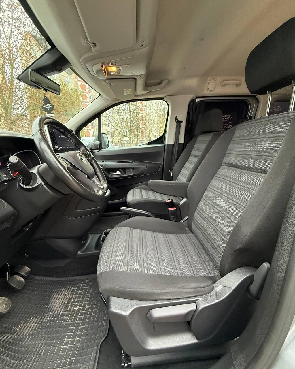 Opel Combo XL E , 2020 г., механика, дизель - фото 7