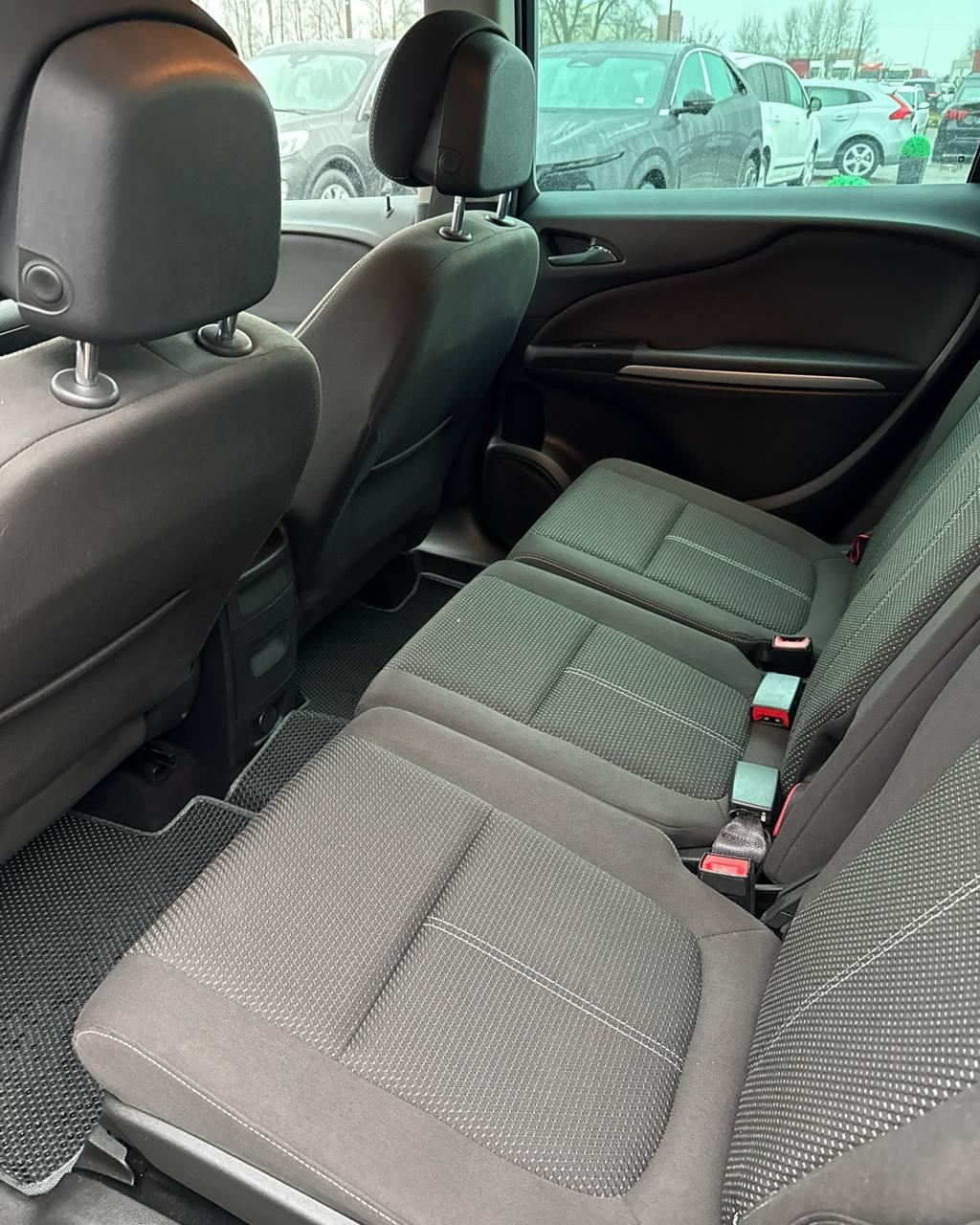 Opel Zafira C , 2014 г., механика, дизель - фото 11